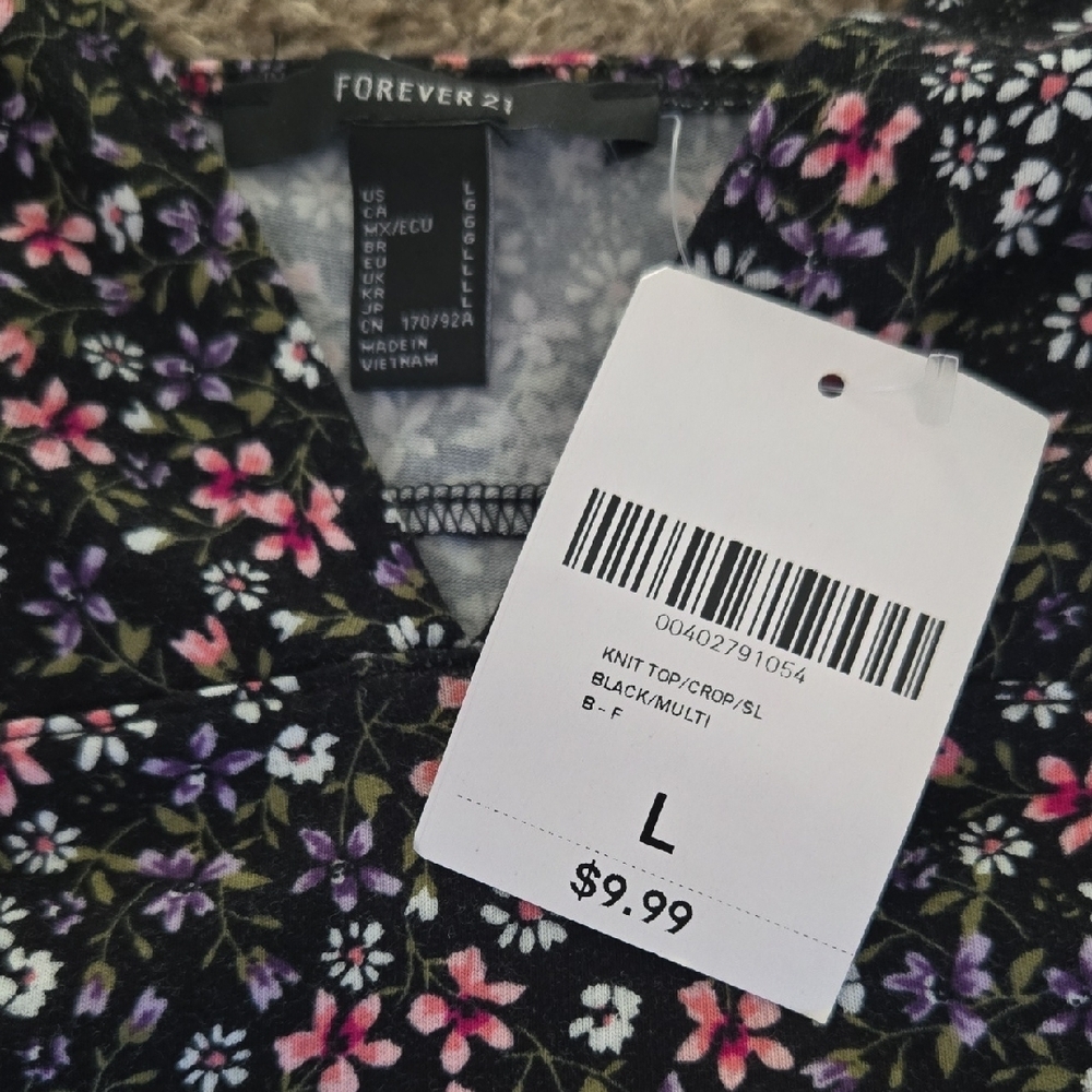 Forever 21 Black Floral Peplum Tank Top Size Large - Picture 4 of 5